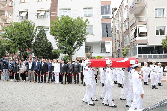 Vali İlhami Aktaş, Kıbrıs Gazisi Metin Balkır’ın Cenaze Törenine Katıldı